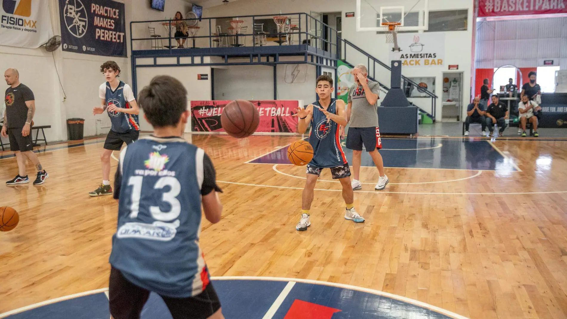 Basquetbol          (Cortesía Ademeba Sonora)